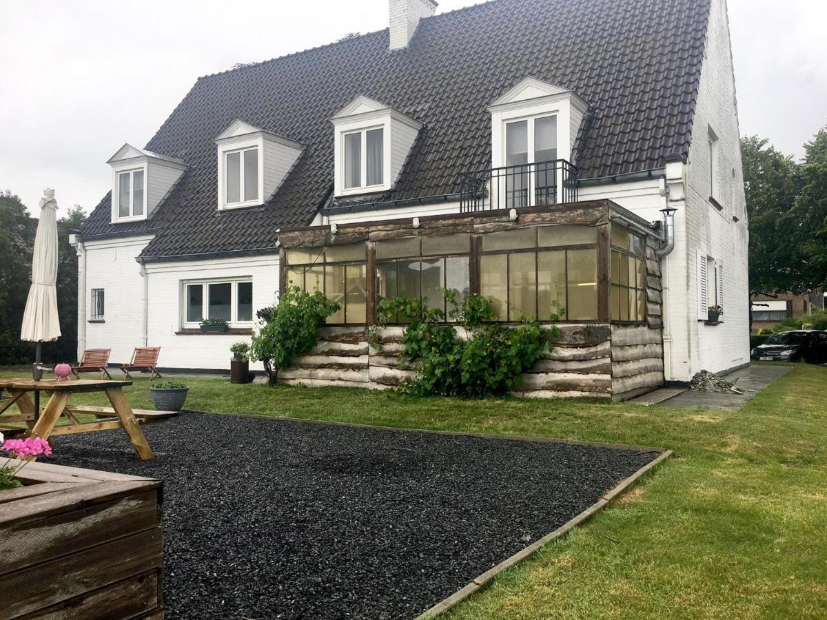 Maison Blanche Wielsbeke Экстерьер фото